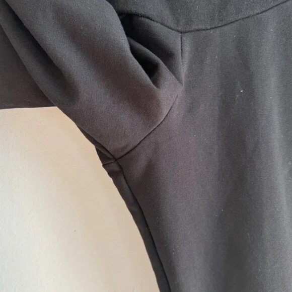 H&M • Mama Maternity Joggers in Black • Medium - Picture 6 of 10